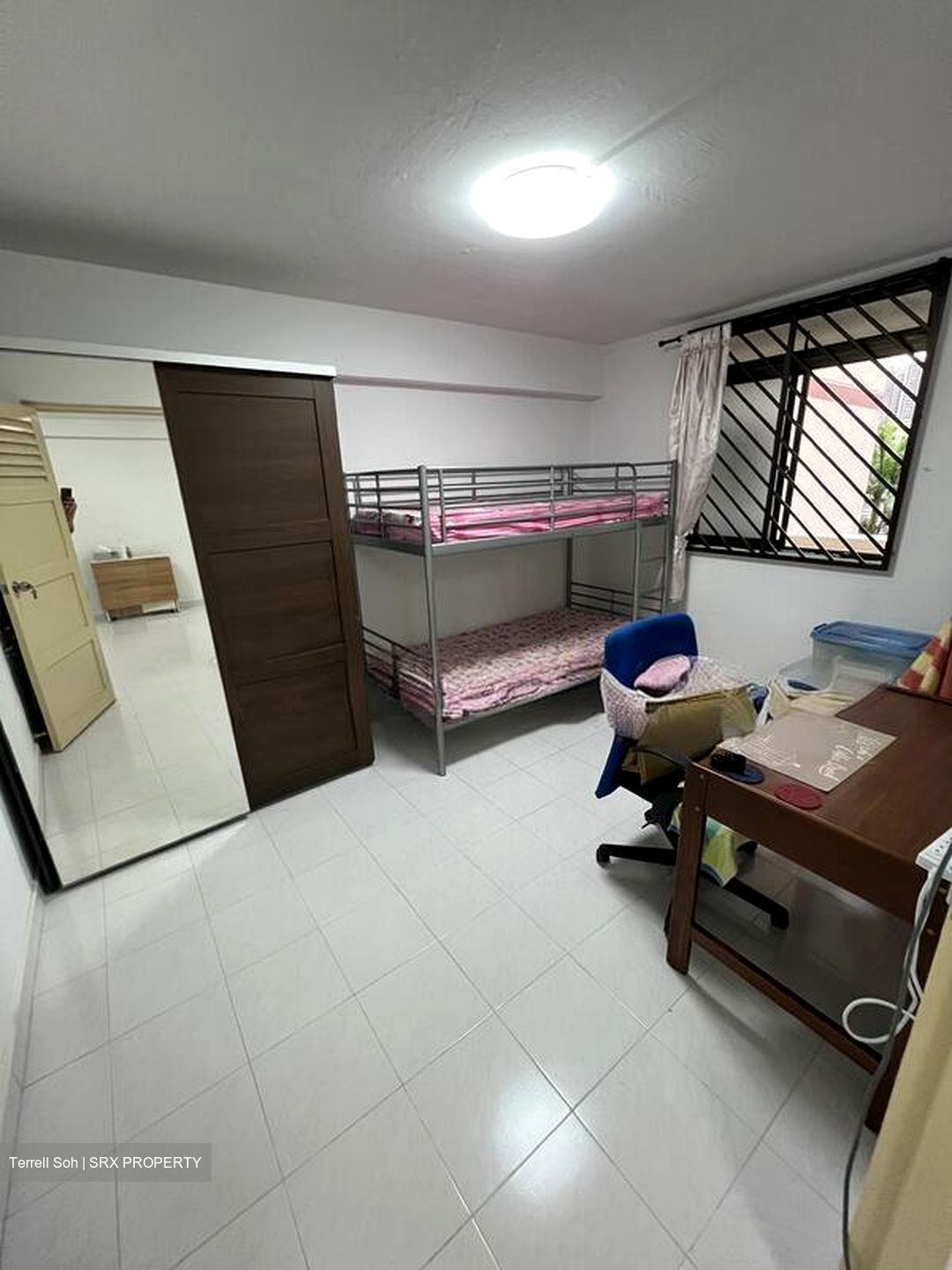 Blk 102 Crescent View (Queenstown), HDB 3 Rooms #520007211